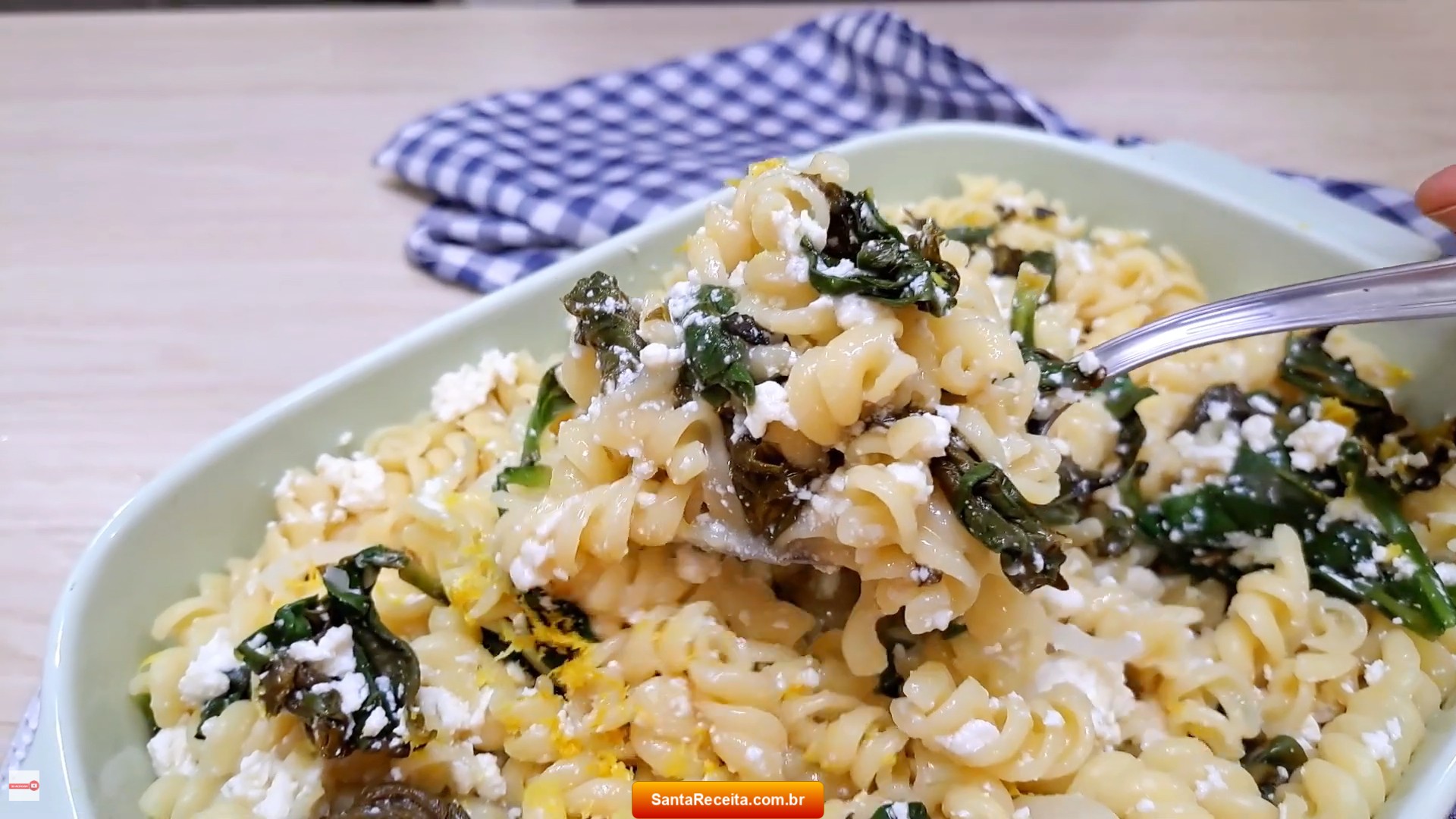 Macarrão ao Limone com Espinafre e Ricota