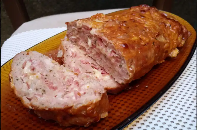 Rocambole de Linguiça