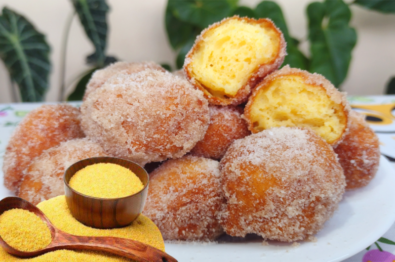 Bolinho de Chuva de Fubá