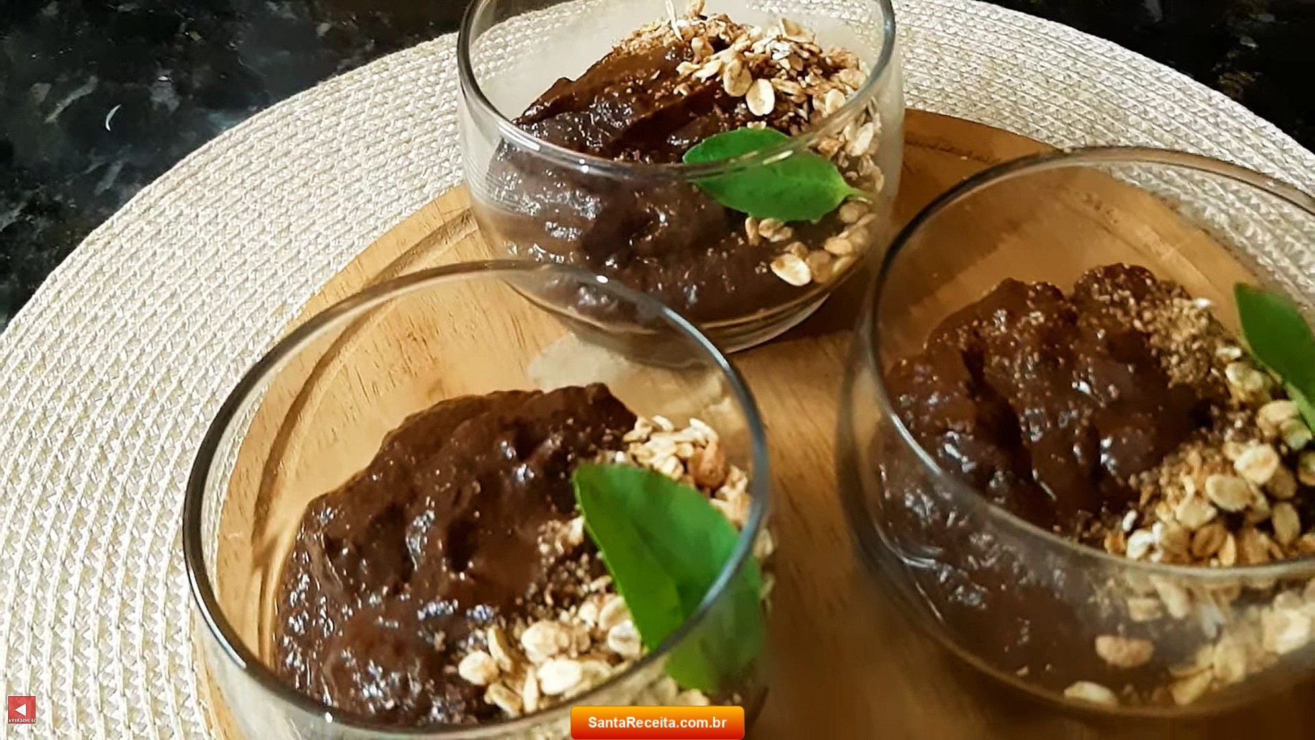 Mousse de Abacate com Chocolate