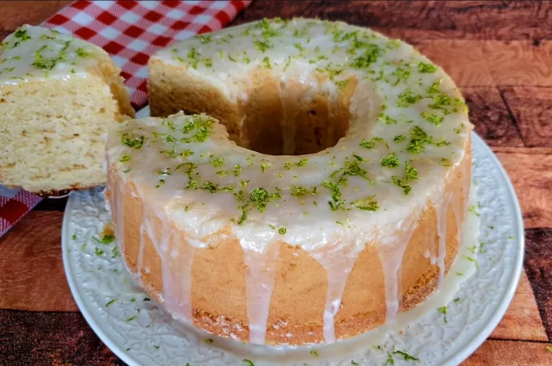 Bolo de Limão e Iogurte