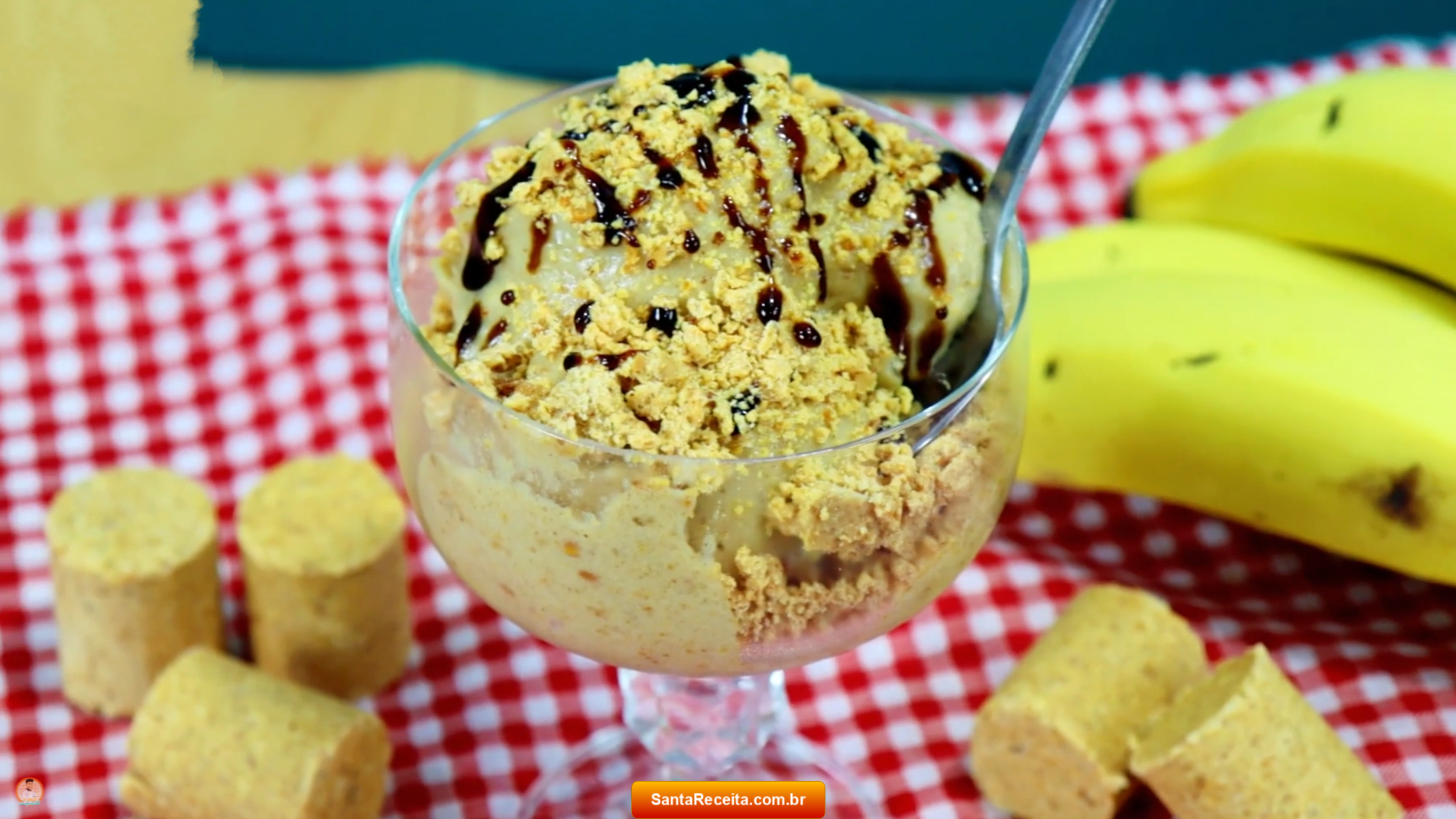 Sorvete Natural de Amendoim com Banana e Mel