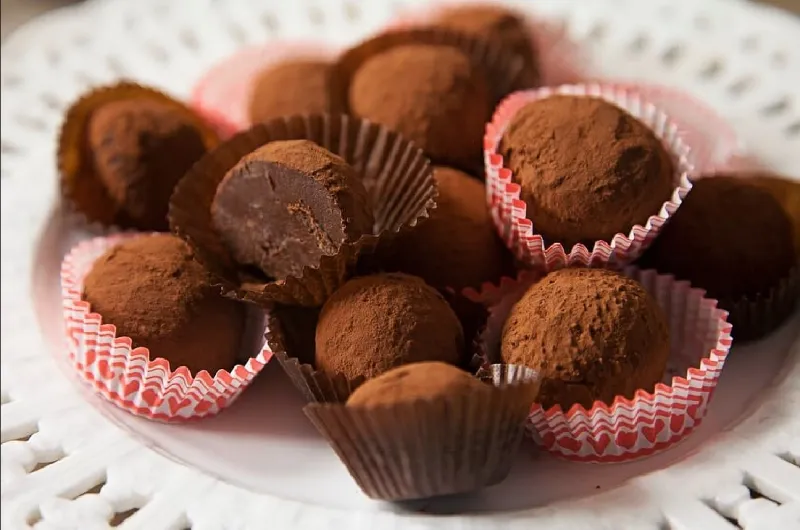 Trufa de Tiramisu (Chocolate, Café e Queijo Mascarpone)