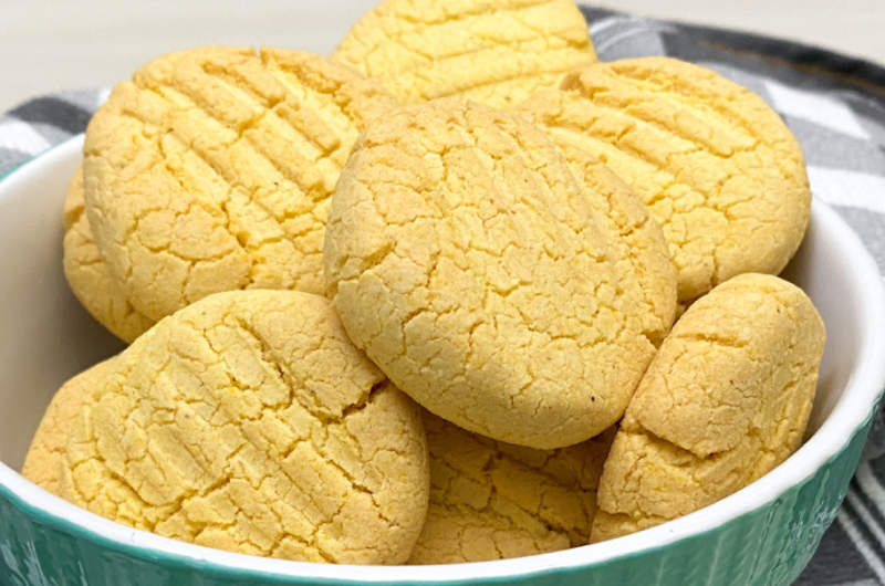 Broa de Fubá de Padaria