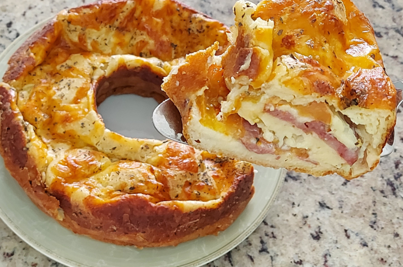 Bolo Salgado de Calabresa