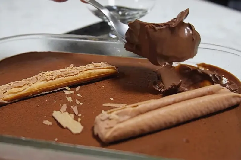 Mousse de Chocolate Cremosa