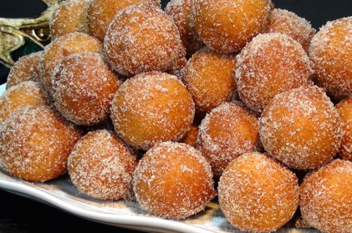 Bolinho de Chuva Fácil e Saboroso