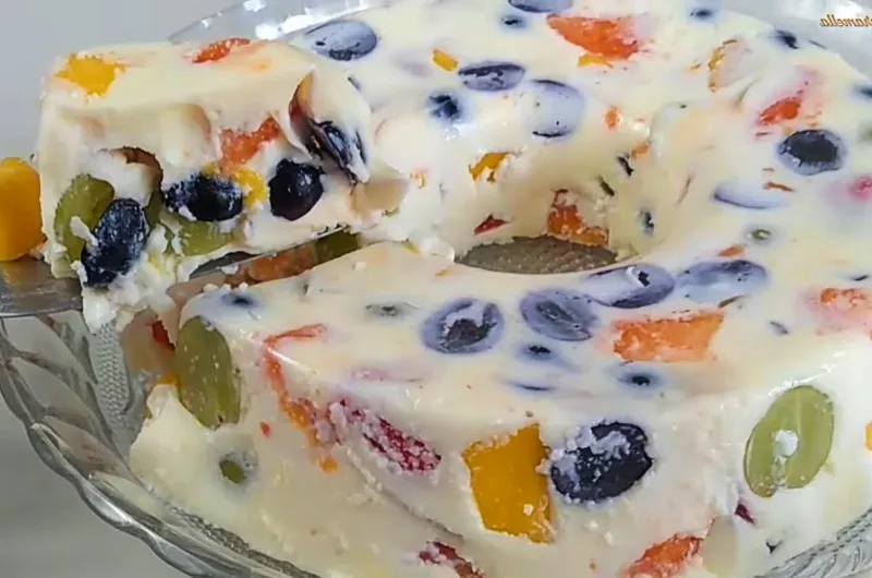 Pudim de Frutas Frescas