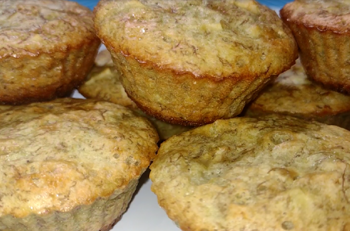 Bolinho de Banana com Maçã (sem açúcar)